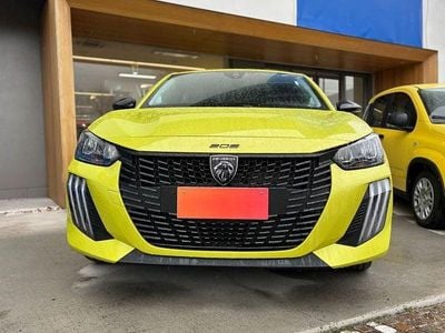 Giallo Usata 2024 Peugeot 208 Active Utilitaria | 12.950 € (Super prezzo)