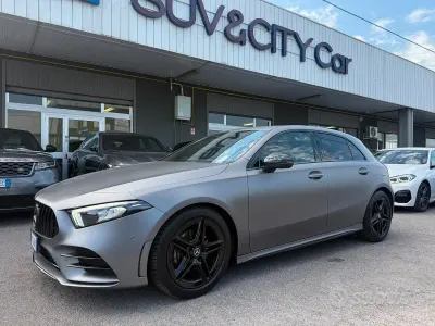 Usata Mercedes A180 Premium 136 CV (100 kW) 2019 Opaco Berlina
