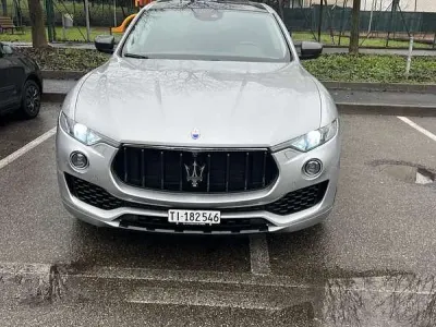 Usata Maserati Levante 275 CV (202 kW) 2017 SUV