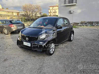 Begagnad Smart ForFour Passion 71 HK (52 kW) 2014 Svart Halvkombi