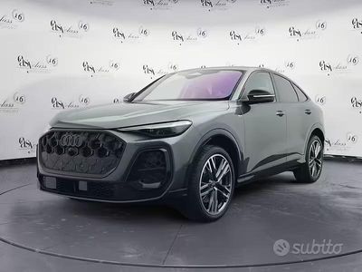 Usata Audi Q5 Sportback Comfort 204 CV (150 kW) 2025 Grigio SUV