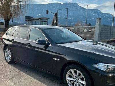 Usata BMW 518 150 CV (110 kW) 2016 Marrone Station wagon