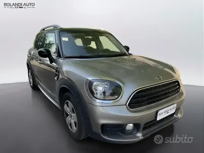 Usata Mini One D Countryman Business 116 CV (85 kW) 2018 Argento SUV