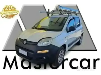 Gebraucht Fiat Panda 4x4 75 PS (55 kW) 2014 Weiß Kleinwagen