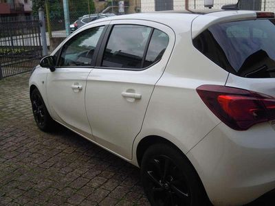 Usata Opel Corsa 73 CV (53 kW) 2017 Bianco Berlina