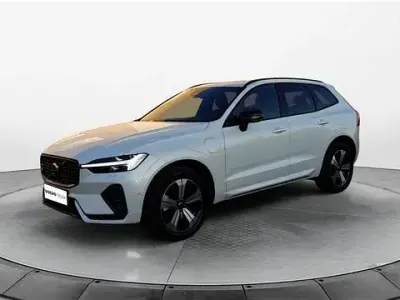 Usado Volvo XC60 Plus 349 CV (256 kW) 2025 Blanco SUV