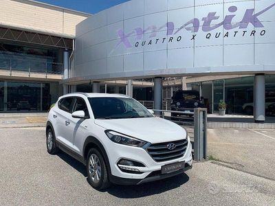 Bianco pastello Usata 2015 Hyundai Tucson Xpossible SUV | 13.990 € (Molto cara)