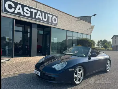Usata Porsche 996 320 CV (235 kW) 2002 Blu Cabrio