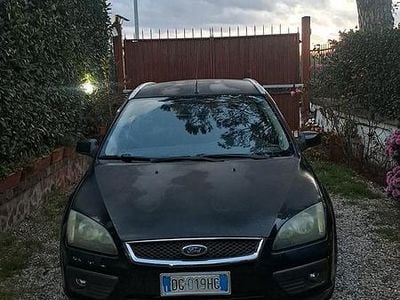 Usata Ford Focus 115 CV (84 kW) 2007 Nero Station wagon
