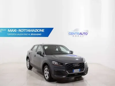 Usata Audi Q2 Business 116 CV (85 kW) 2019 Grigio SUV