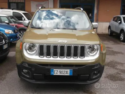 Usata Jeep Renegade Limited 120 CV (88 kW) 2015 Verde SUV