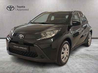 Usata Toyota Aygo X Active 72 CV (52 kW) 2022 Nero SUV