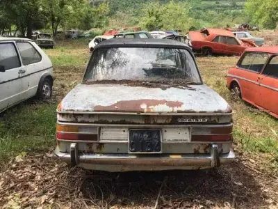 Usata BMW 2000 100 CV (73 kW) 1972 Argento Berlina