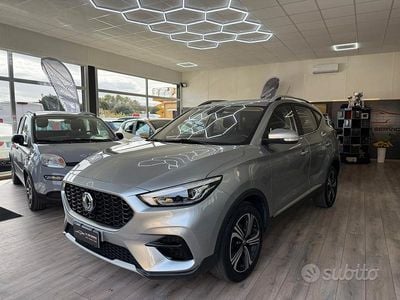 Usata MG ZS Luxury 106 CV (77 kW) 2022 Grigio SUV