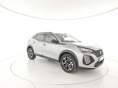 Usata Peugeot 2008 Allure 102 CV (75 kW) 2024 Argento SUV