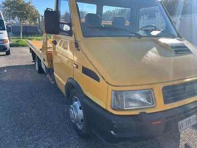 Usata Iveco Daily 116 CV (85 kW) 1993 Giallo