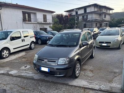 Usata Fiat Panda Emotion 75 CV (55 kW) 2011 Grigio Utilitaria
