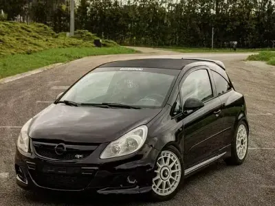 Usata Opel Corsa 69 CV (50 kW) 2007 Nero Utilitaria