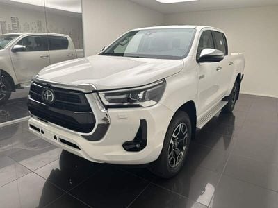 Nuova Toyota HiLux Executive 150 CV (110 kW) 2025 Bianco Pick-up