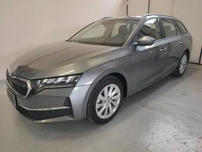 Usata Skoda Octavia Executive 150 CV (110 kW) 2024 Antracite Station wagon