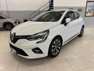 Usata Renault Clio V Intens 101 CV (74 kW) 2020 Bianco Berlina