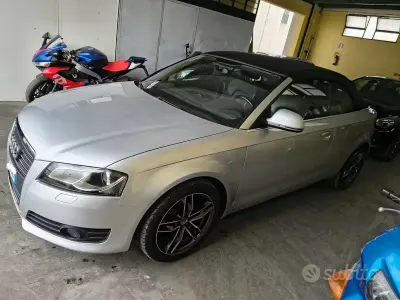 Usata Audi A3 Cabriolet Ambition 102 CV (75 kW) 2010 Grigio Cabrio
