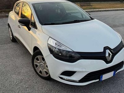 Usata Renault Clio 90 CV (66 kW) 2017 Bianco Furgone
