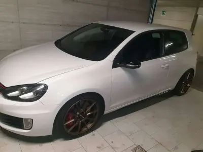 Usata VW Golf V GTI 211 CV (155 kW) 2007 Bianco Berlina