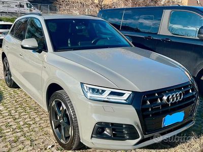 Usata Audi Q5 S-line plus 190 CV (139 kW) 2019 Grigio SUV