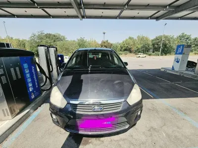 Usata Ford C-MAX Titanium 145 CV (106 kW) 2009 Monovolume