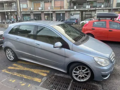 Usata Mercedes B180 109 CV (80 kW) 2008 Monovolume