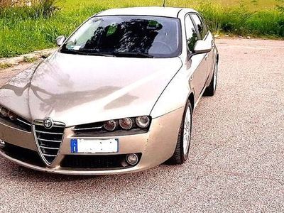 usata Alfa Romeo 159 159 1.9 ALFASPORTWAGON 1.9 JTDM 150CV DISTINCTIVE - BOSE - LED