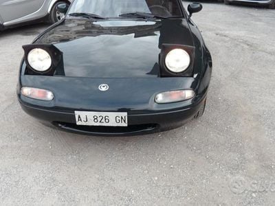 Usata Mazda MX5 90 CV (66 kW) 1998 Verde Cabrio
