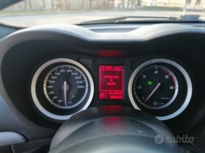 Alfa Romeo 159