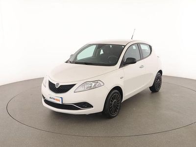 Usata Lancia Ypsilon Silver 70 CV (51 kW) 2018 Bianco Utilitaria