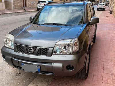 Grigio Usata 2006 Nissan X-Trail SUV | 2800 € (Buon prezzo)