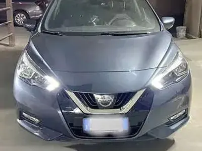 Usata Nissan Micra Tekna 90 CV (66 kW) 2017 Grigio Utilitaria