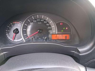 Usata Nissan Micra Visia 80 CV (58 kW) 2016 Argento Utilitaria