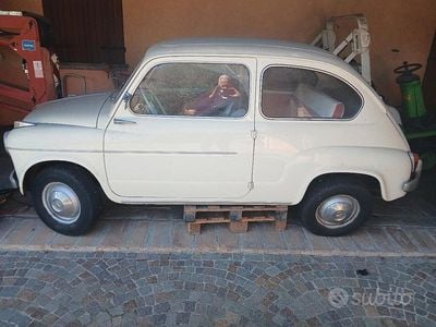 Usata Fiat 600 1950 Bianco Utilitaria