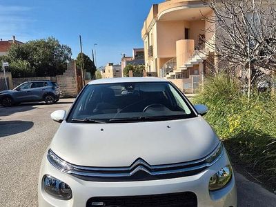 Begagnad Citroën C3 PureTech 99 HK (72 kW) 2017 Brun Sedan