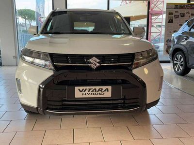 Usata Suzuki Vitara Cool 129 CV (94 kW) 2024 Bianco santorini SUV