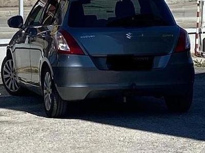 Begagnad Suzuki Swift 2013 Grå Halvkombi