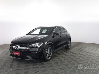 Usata Mercedes GLA180 Premium 116 CV (85 kW) 2020 Nero SUV