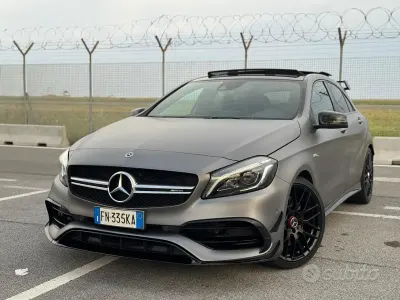 Usata Mercedes A45 AMG 381 CV (280 kW) 2018 Grigio Utilitaria