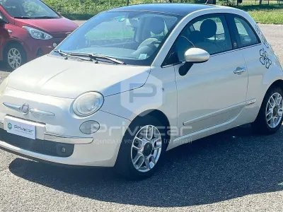 Usata Fiat 500 Lounge 85 CV (62 kW) 2011 Bianco Berlina