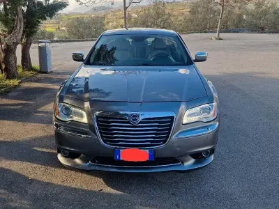 Usata Lancia Thema 239 CV (175 kW) 2013 Grigio Berlina