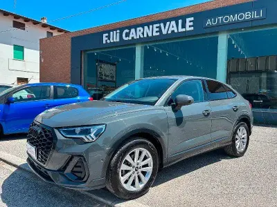 Begagnad Audi Q3 150 HK (110 kW) 2024 Grå SUV