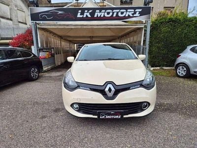 Usata Renault Clio IV Life 73 CV (53 kW) 2015 Beige Berlina