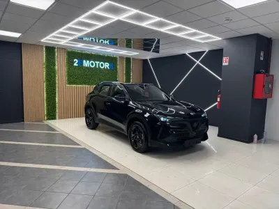 Nuova Alfa Romeo GT Junior 135 CV (99 kW) 2025 Nero SUV