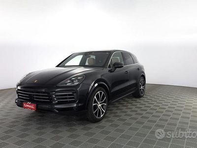 Usata Porsche Cayenne S 441 CV (324 kW) 2022 Nero cromite SUV